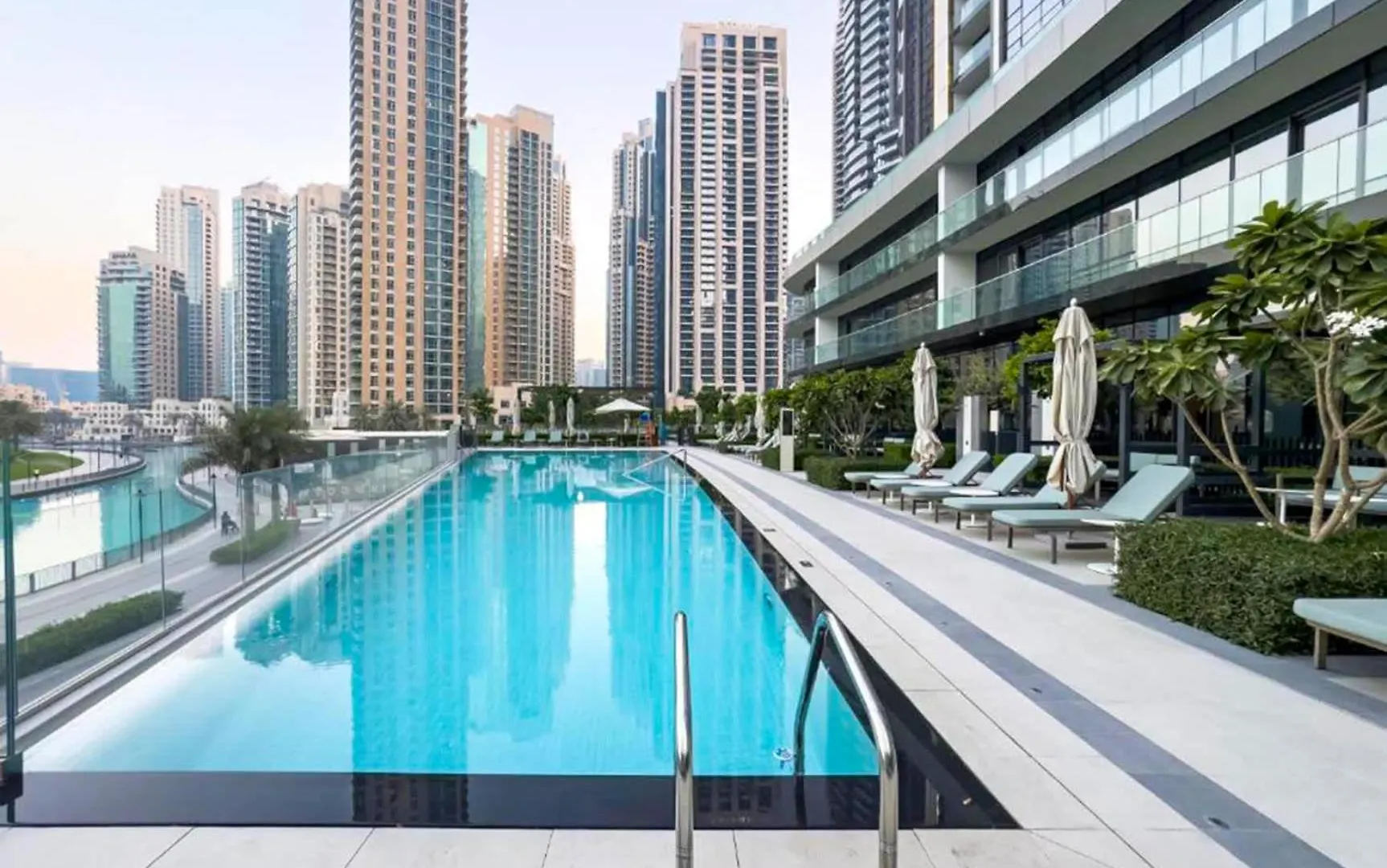 Livbnb-Modern 2Br With Partial Burj Khalifa View Dubai Apartment